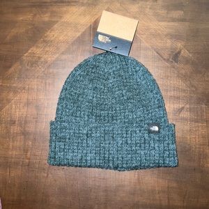 NWT the north face beanie, forest green color